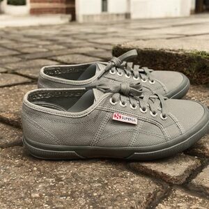 NWT Superga 2750 Cotu Classic Unisex Canvas Sneakers in a “Grey Dark Sage" Color